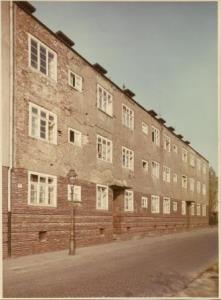 H 8 1959 Nauheimer Strasse 14 16
